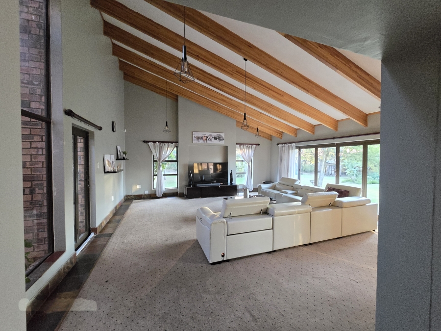 4 Bedroom Property for Sale in Reyno Ridge Mpumalanga