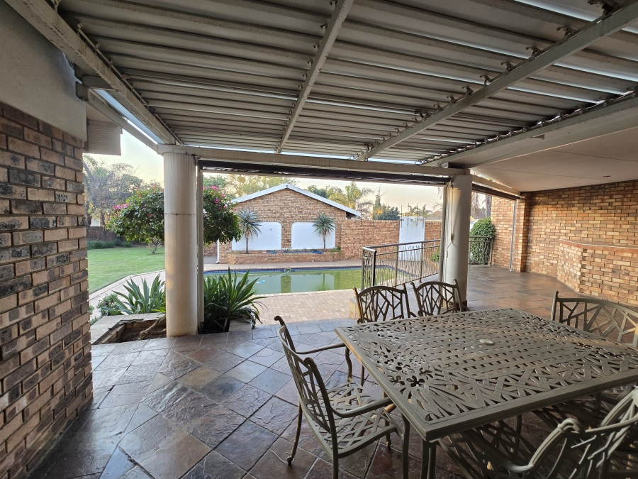 4 Bedroom Property for Sale in Reyno Ridge Mpumalanga