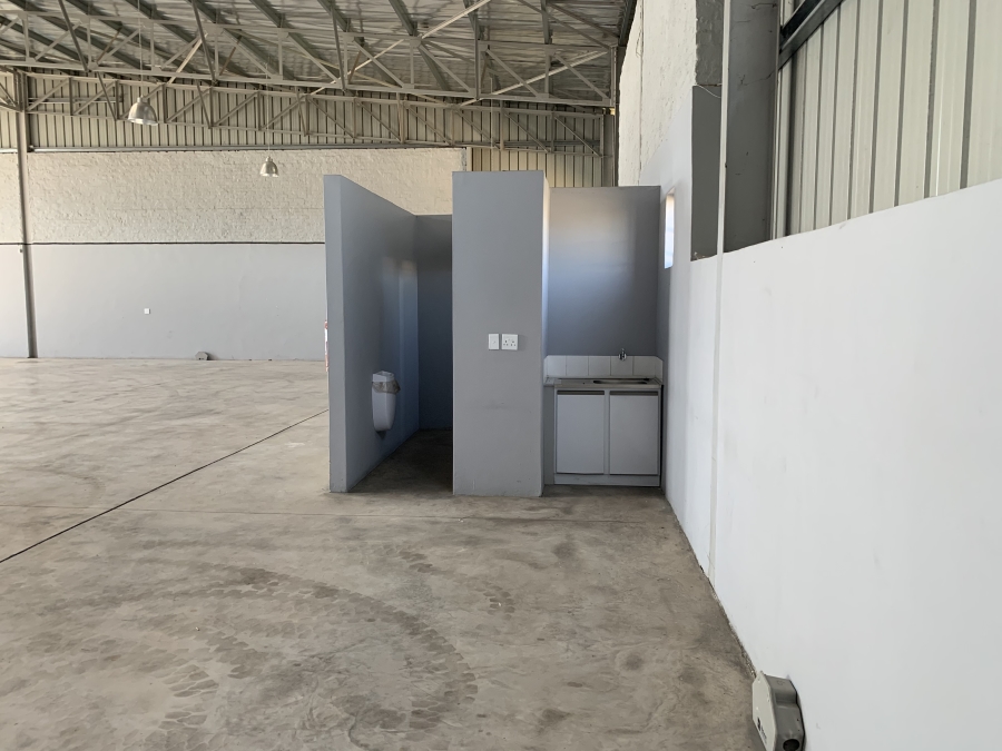 To Let commercial Property for Rent in Riverside Industrial Park Mpumalanga