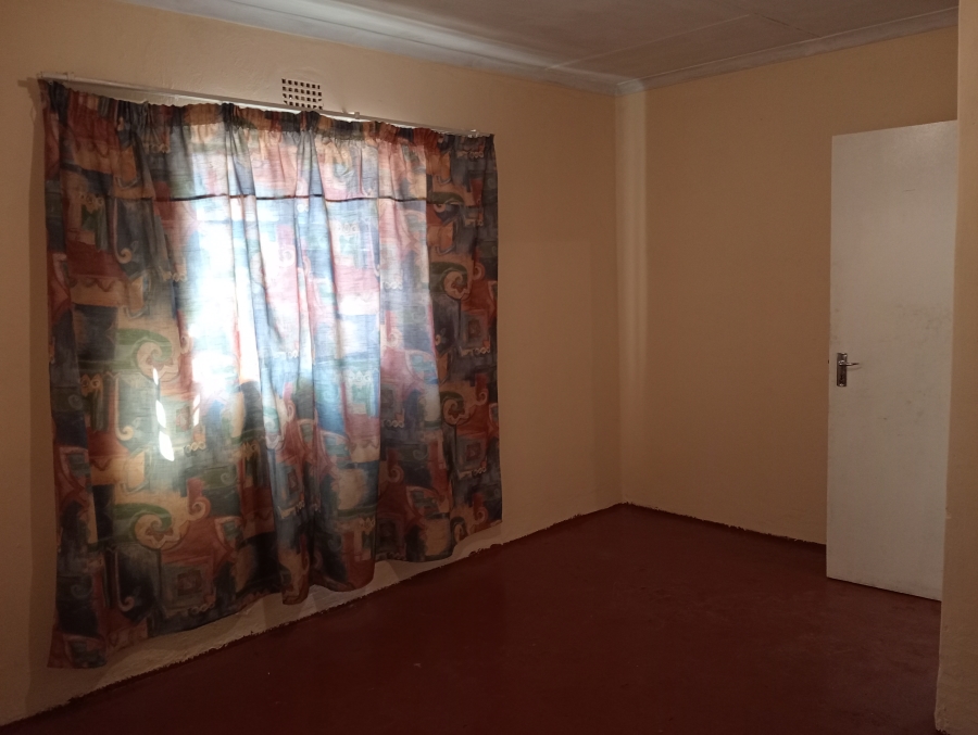 To Let 2 Bedroom Property for Rent in Witbank Rural Mpumalanga