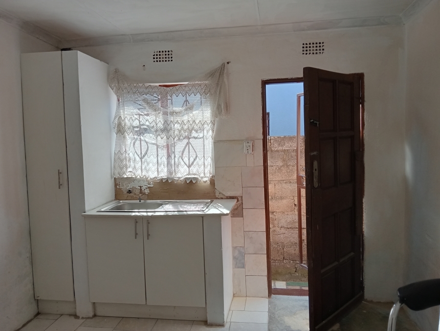 To Let 2 Bedroom Property for Rent in Witbank Rural Mpumalanga