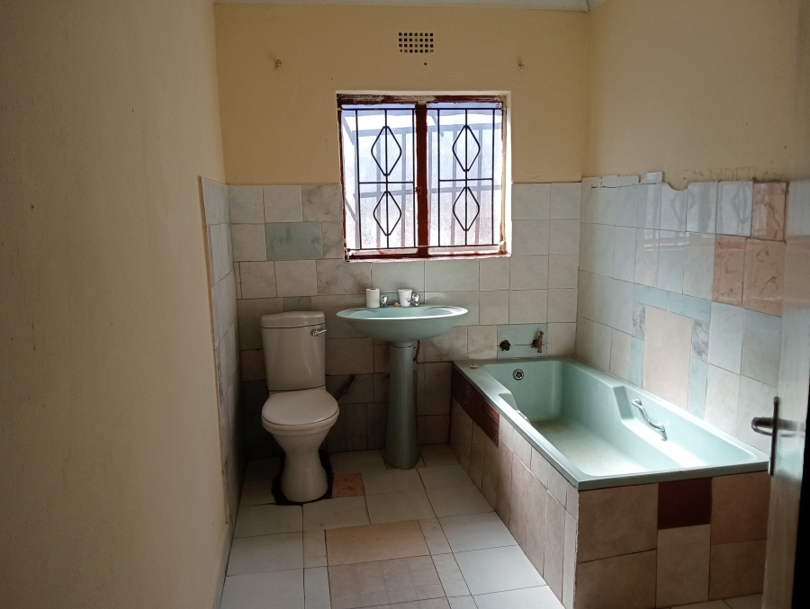 To Let 2 Bedroom Property for Rent in Witbank Rural Mpumalanga