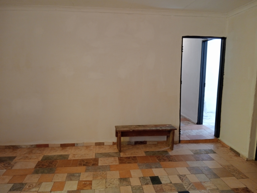 To Let 2 Bedroom Property for Rent in Witbank Rural Mpumalanga