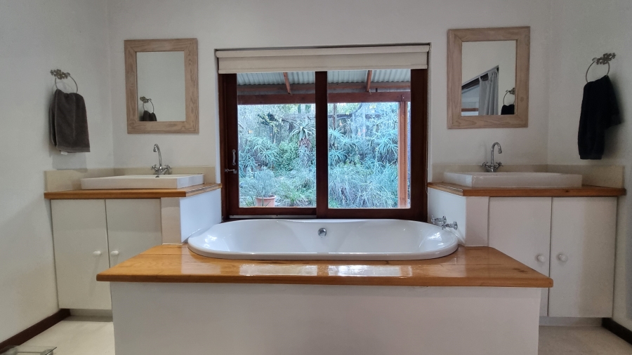 4 Bedroom Property for Sale in Karino Mpumalanga