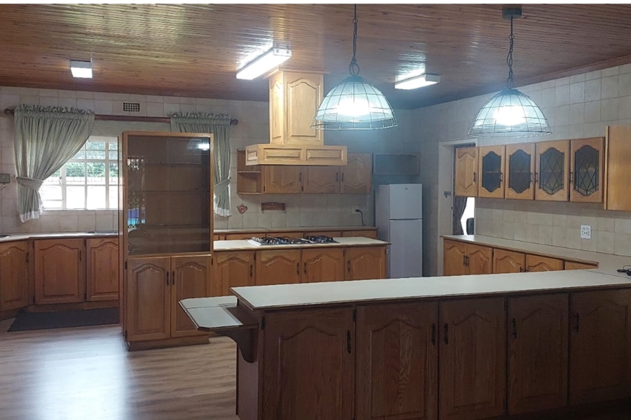 5 Bedroom Property for Sale in Gholfsig Mpumalanga