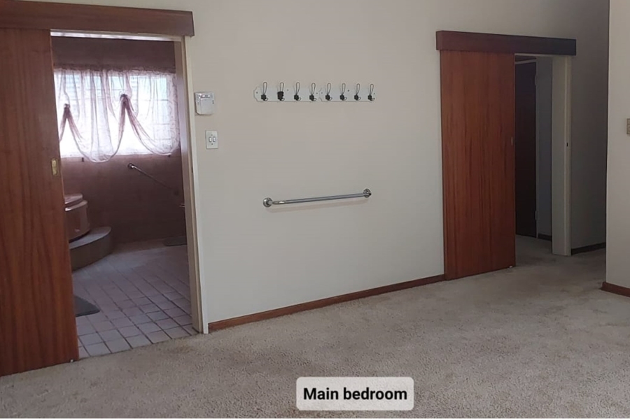 5 Bedroom Property for Sale in Gholfsig Mpumalanga