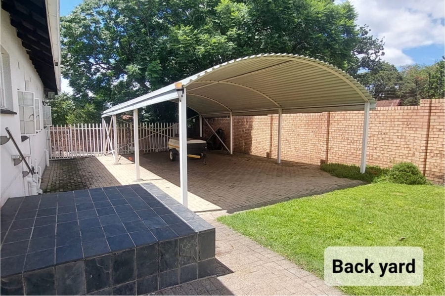 5 Bedroom Property for Sale in Gholfsig Mpumalanga