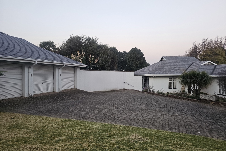 5 Bedroom Property for Sale in Gholfsig Mpumalanga
