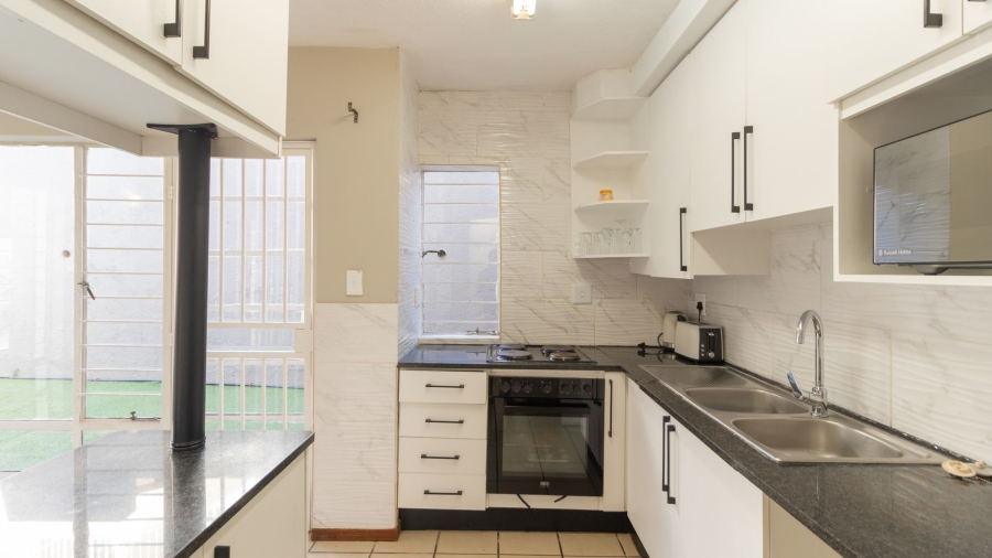2 Bedroom Property for Sale in Nelspruit Ext 29 Mpumalanga