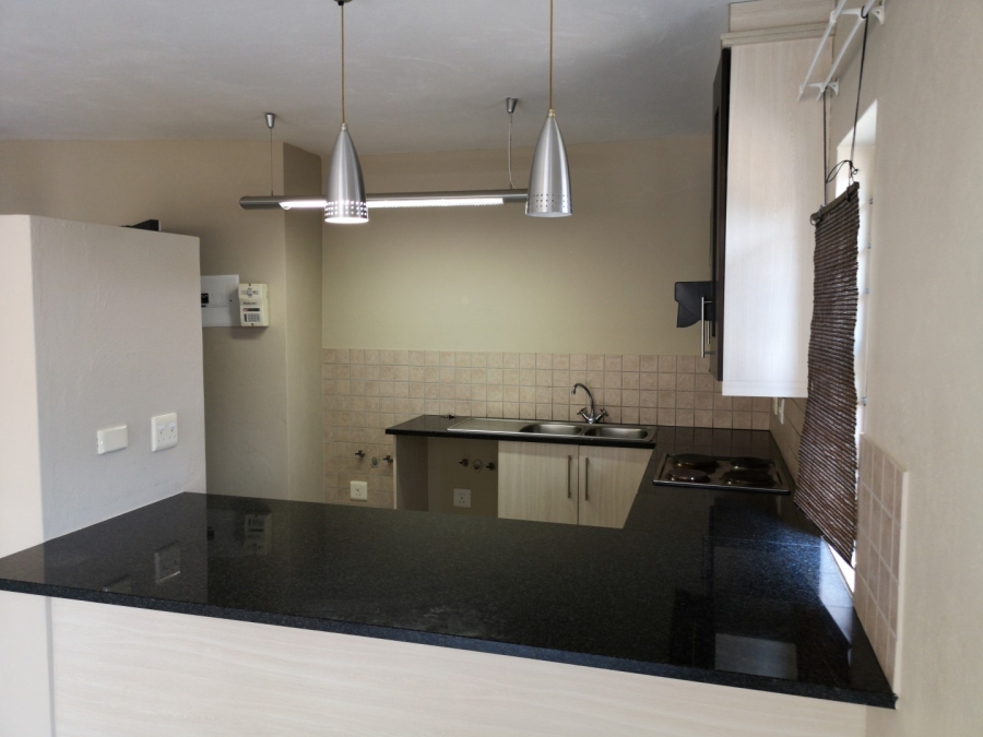 To Let 2 Bedroom Property for Rent in Stonehenge Mpumalanga