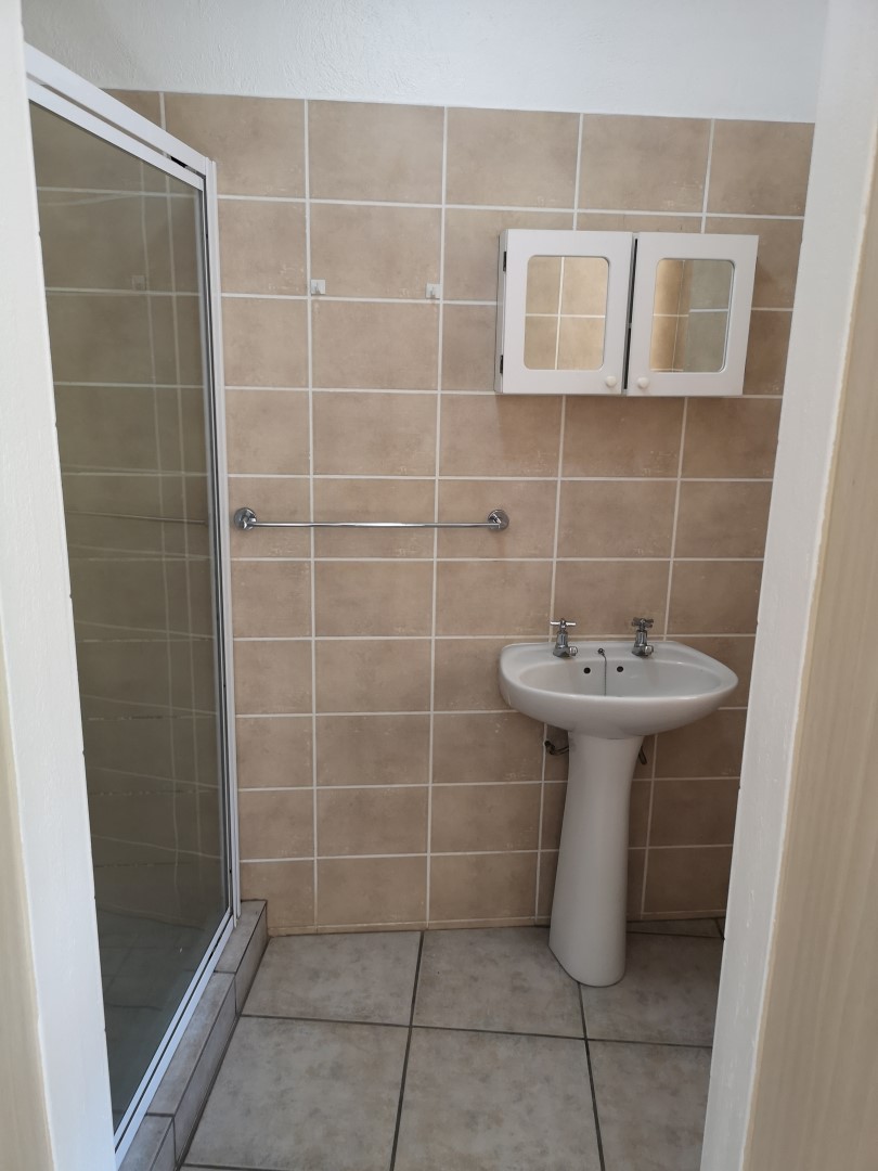 To Let 2 Bedroom Property for Rent in Stonehenge Mpumalanga