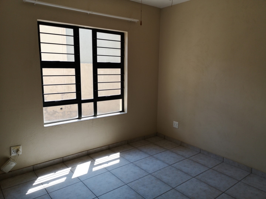 To Let 2 Bedroom Property for Rent in Stonehenge Mpumalanga