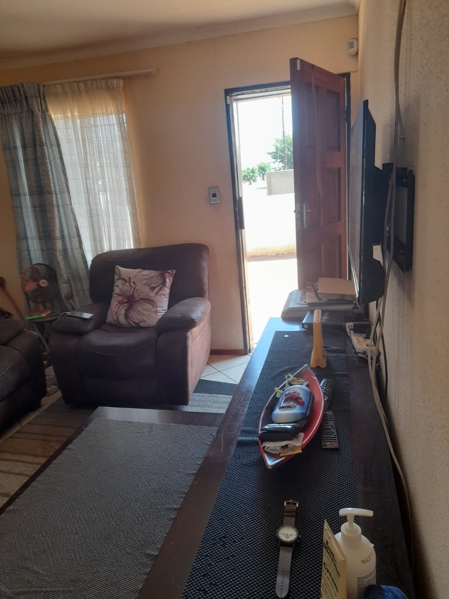 3 Bedroom Property for Sale in Klarinet Mpumalanga