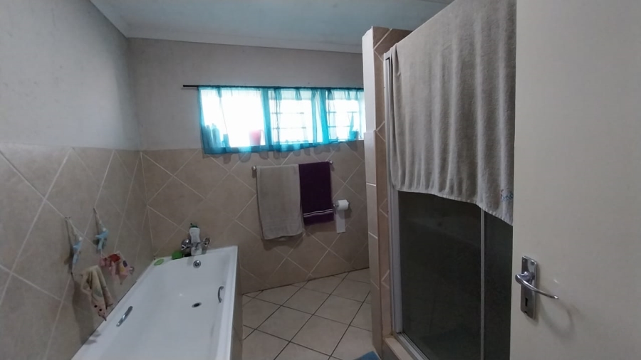 2 Bedroom Property for Sale in Trichardt Mpumalanga