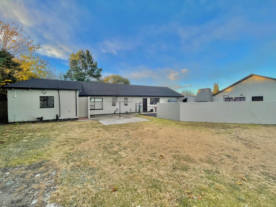 4 Bedroom Property for Sale in Cosmosrand Mpumalanga