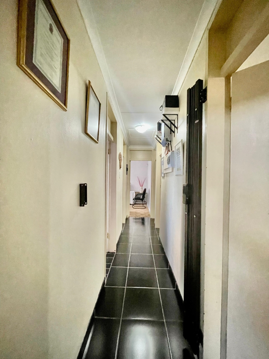 4 Bedroom Property for Sale in Cosmosrand Mpumalanga