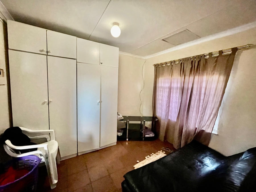 4 Bedroom Property for Sale in Cosmosrand Mpumalanga