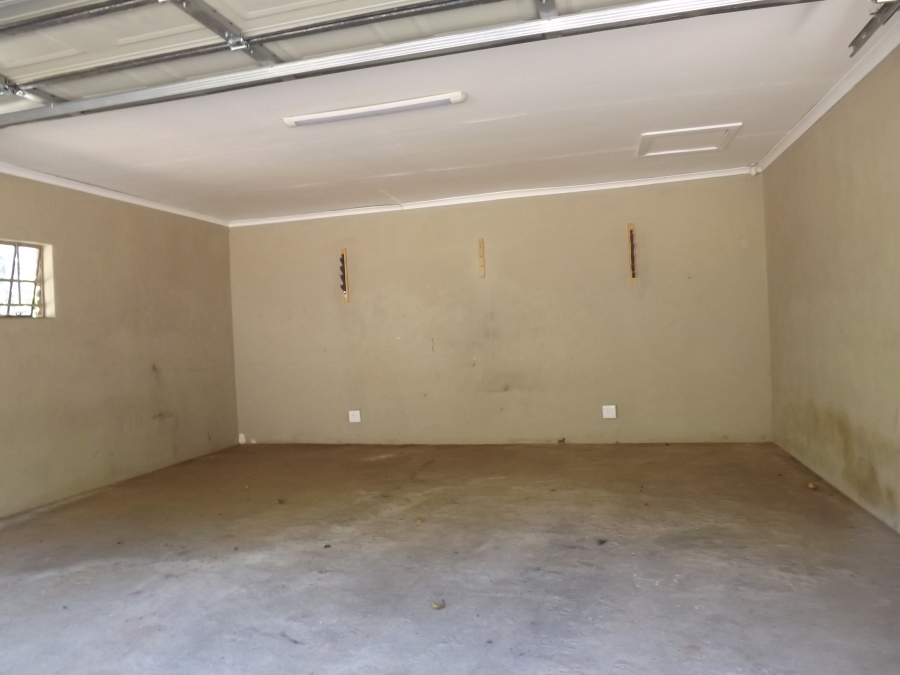 5 Bedroom Property for Sale in Nelspruit Mpumalanga