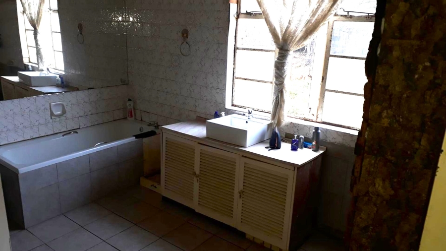 3 Bedroom Property for Sale in Rietkol AH Mpumalanga