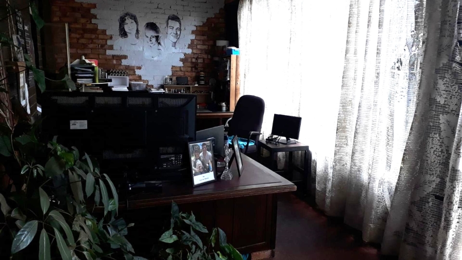 3 Bedroom Property for Sale in Rietkol AH Mpumalanga