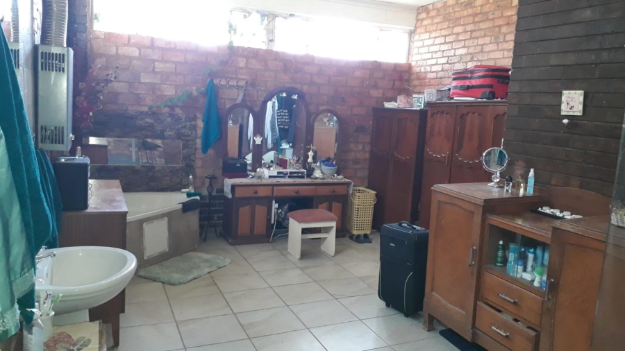 3 Bedroom Property for Sale in Rietkol AH Mpumalanga