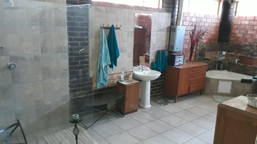 3 Bedroom Property for Sale in Rietkol AH Mpumalanga