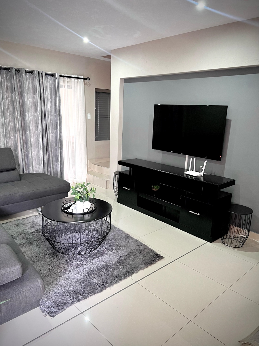 3 Bedroom Property for Sale in Stonehenge Mpumalanga