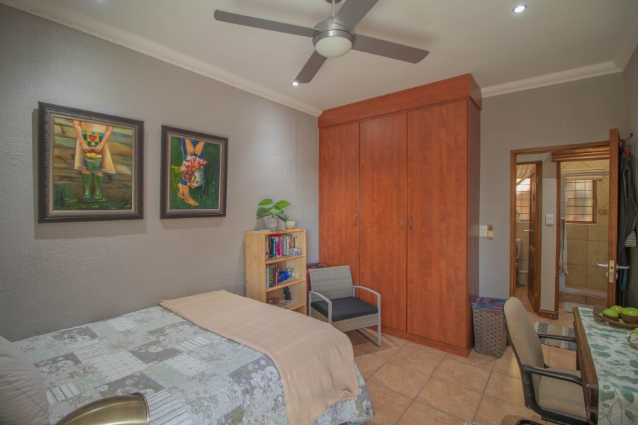 3 Bedroom Property for Sale in Nelspruit Ext 5 Mpumalanga