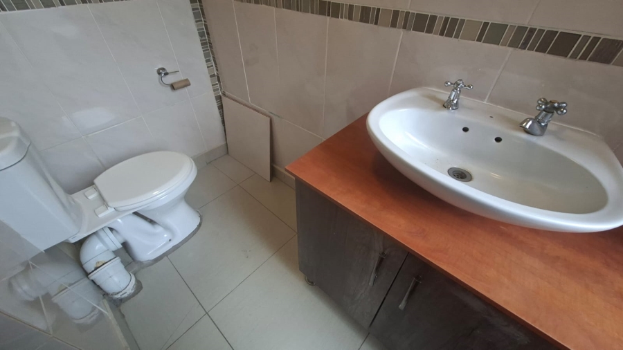 To Let 3 Bedroom Property for Rent in Nelspruit Ext 29 Mpumalanga