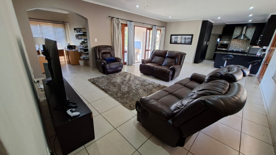 To Let 3 Bedroom Property for Rent in Ntulo Wildlife Estate Mpumalanga