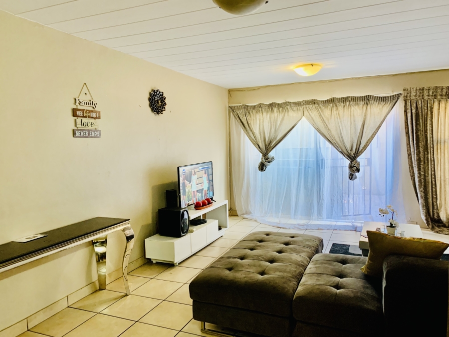 3 Bedroom Property for Sale in Mineralia Mpumalanga