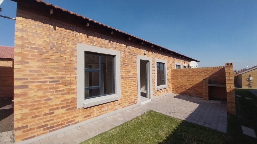 To Let 3 Bedroom Property for Rent in Terra Nova Mpumalanga