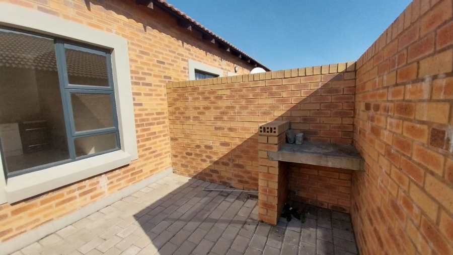 To Let 3 Bedroom Property for Rent in Terra Nova Mpumalanga
