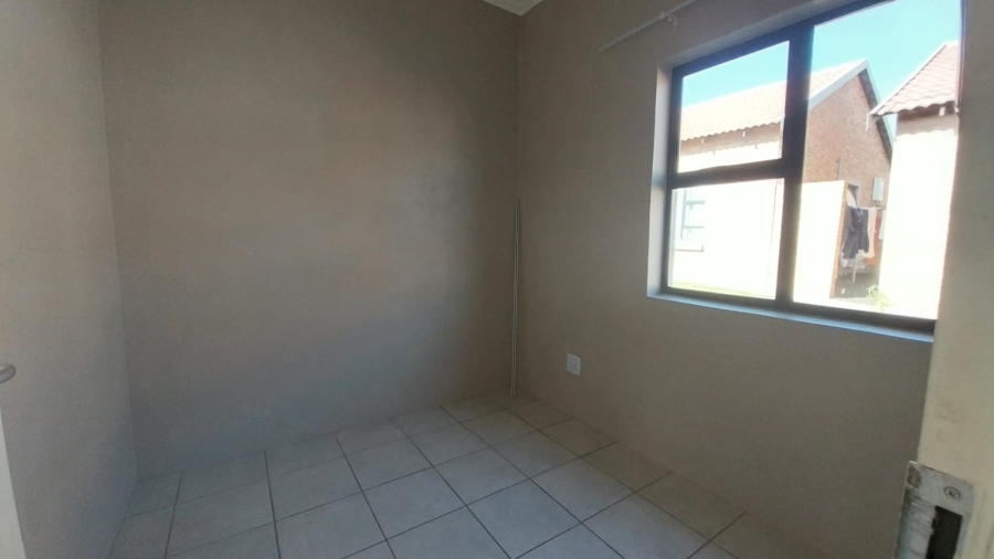 To Let 3 Bedroom Property for Rent in Terra Nova Mpumalanga