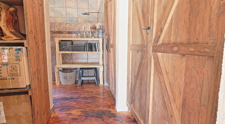 2 Bedroom Property for Sale in Marloth Park Mpumalanga
