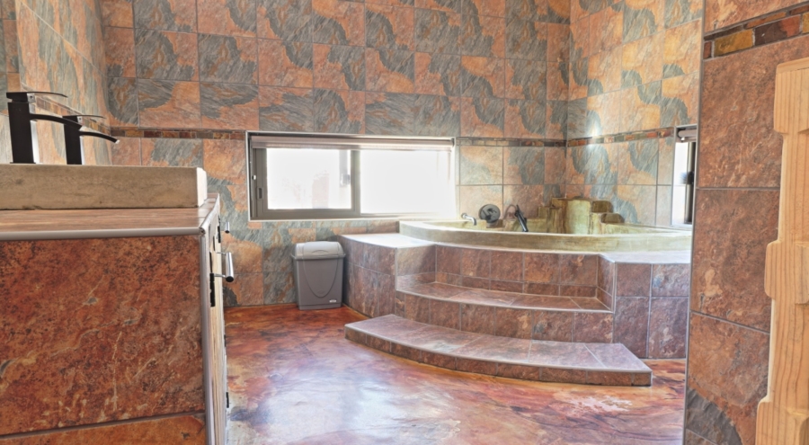 2 Bedroom Property for Sale in Marloth Park Mpumalanga