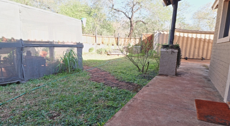2 Bedroom Property for Sale in Marloth Park Mpumalanga