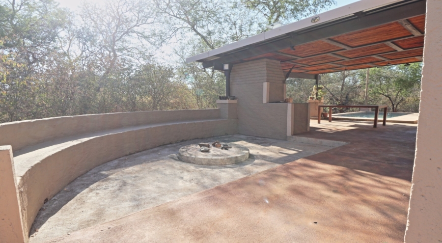 2 Bedroom Property for Sale in Marloth Park Mpumalanga