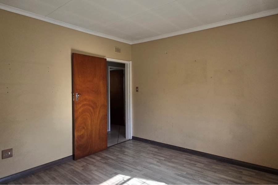 4 Bedroom Property for Sale in Mineralia Mpumalanga