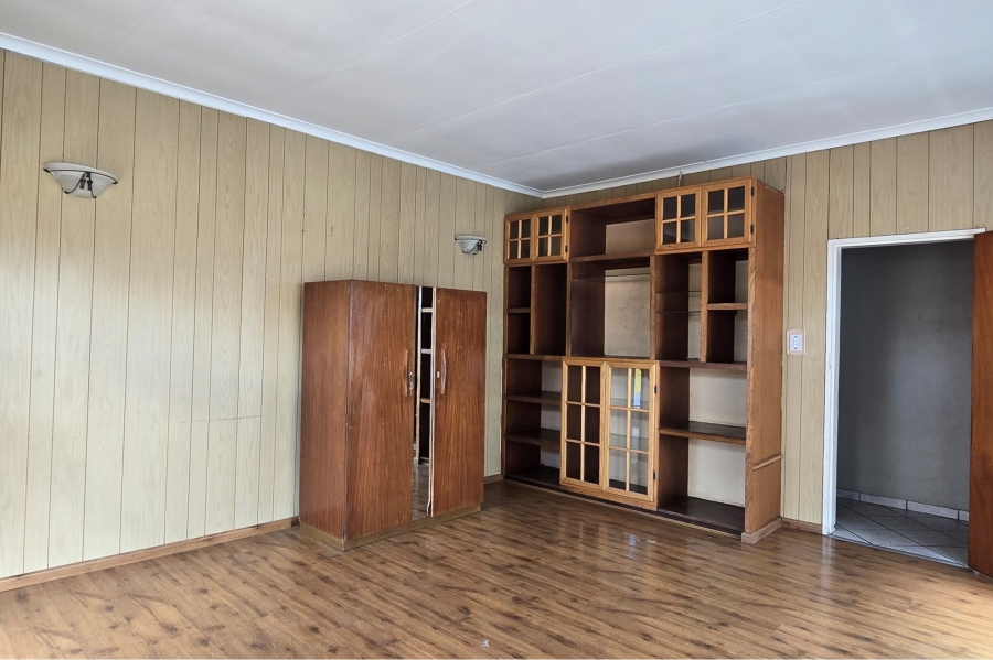 4 Bedroom Property for Sale in Mineralia Mpumalanga
