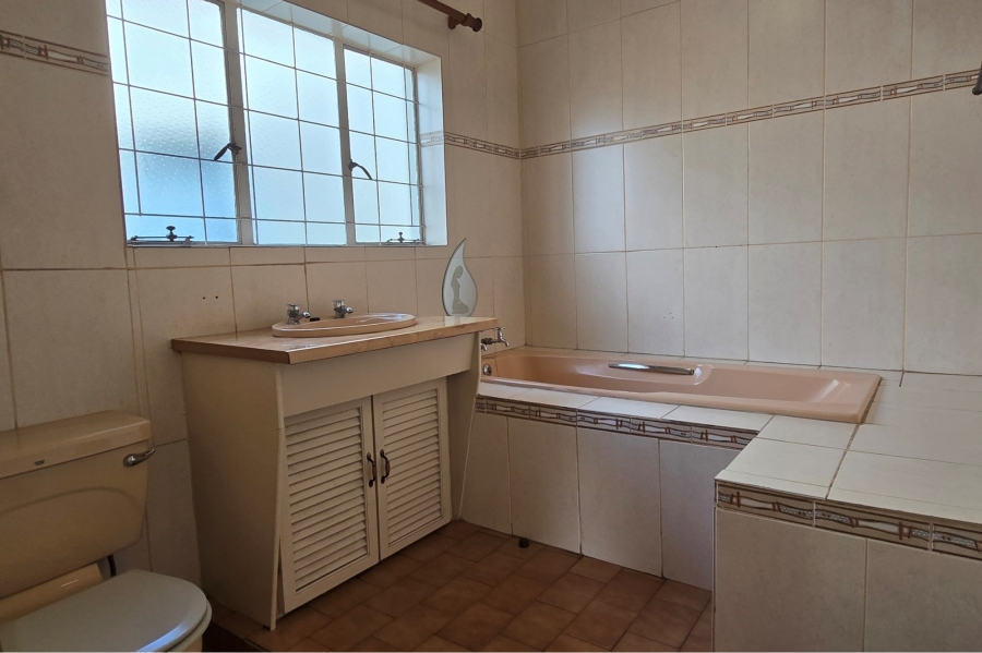 4 Bedroom Property for Sale in Mineralia Mpumalanga