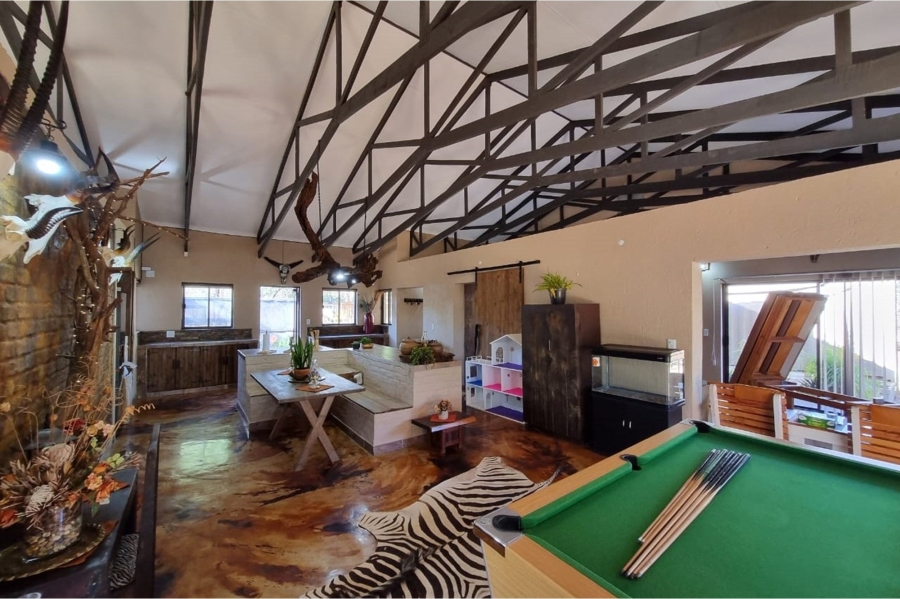 2 Bedroom Property for Sale in Marloth Park Mpumalanga