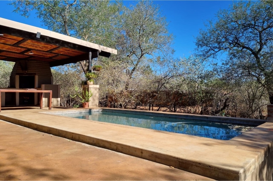 2 Bedroom Property for Sale in Marloth Park Mpumalanga