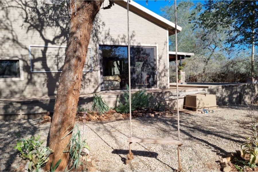 2 Bedroom Property for Sale in Marloth Park Mpumalanga