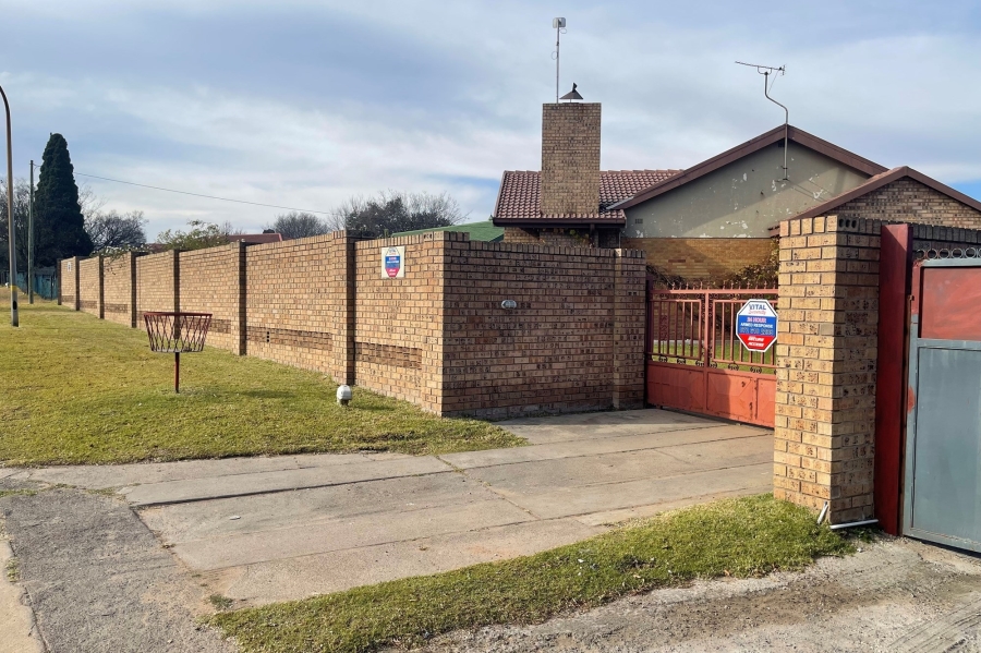 4 Bedroom Property for Sale in Kriel Mpumalanga