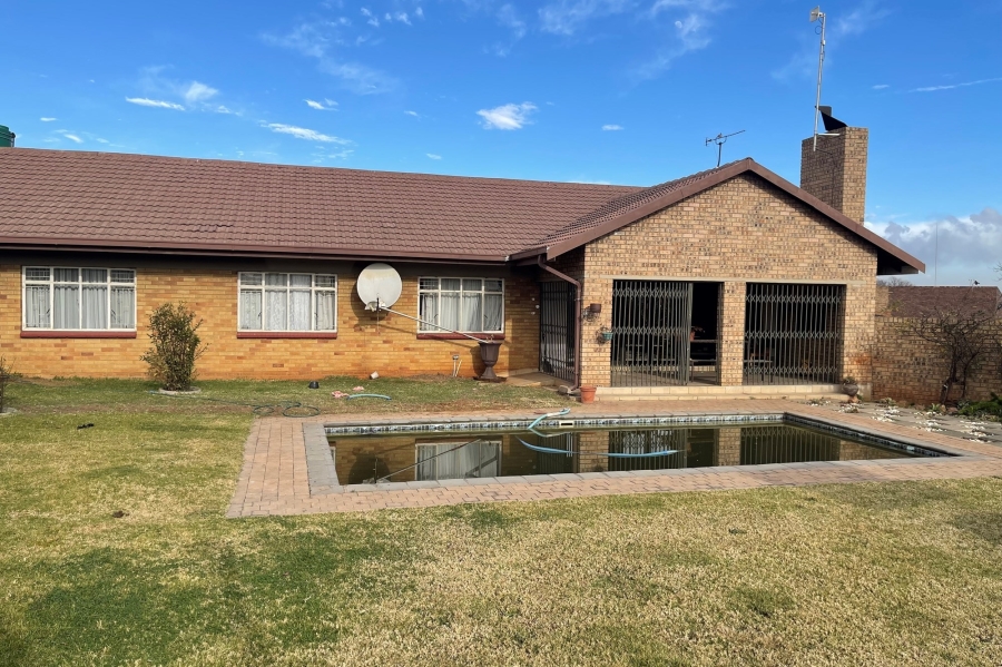 4 Bedroom Property for Sale in Kriel Mpumalanga