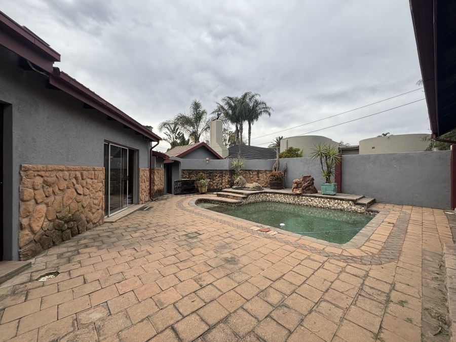 4 Bedroom Property for Sale in Die Heuwel Mpumalanga