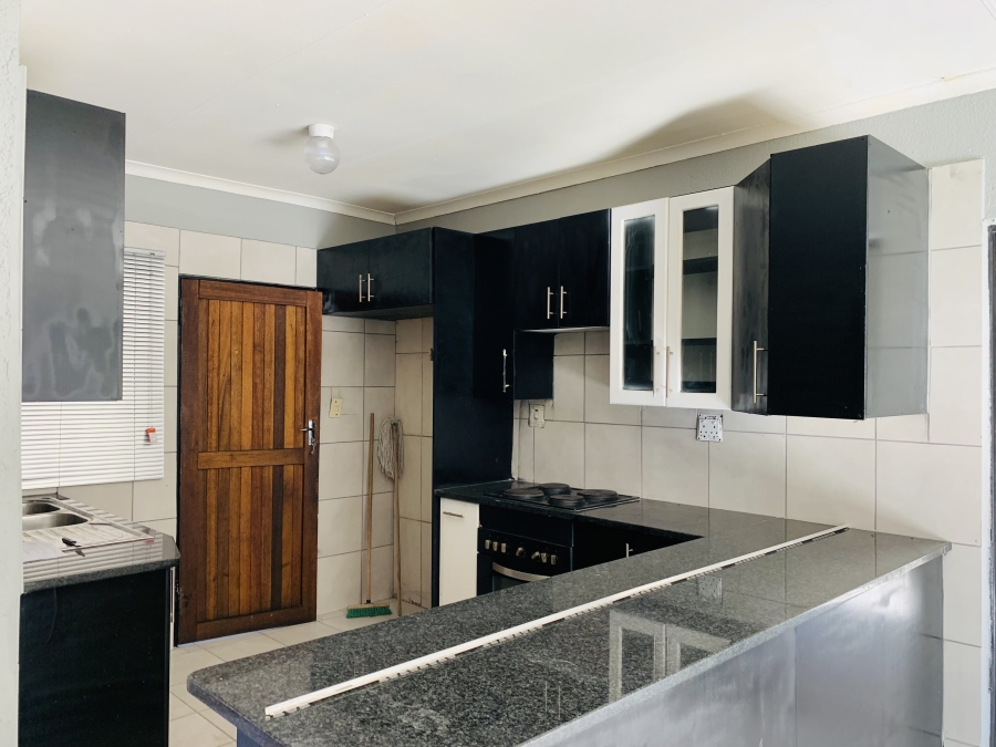 3 Bedroom Property for Sale in Middelburg Central Mpumalanga
