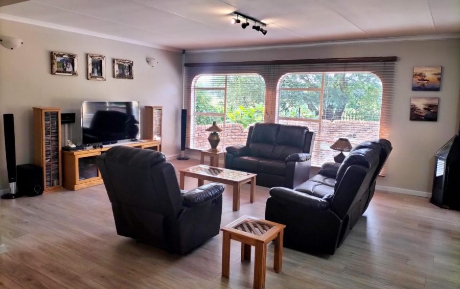 4 Bedroom Property for Sale in Secunda Mpumalanga