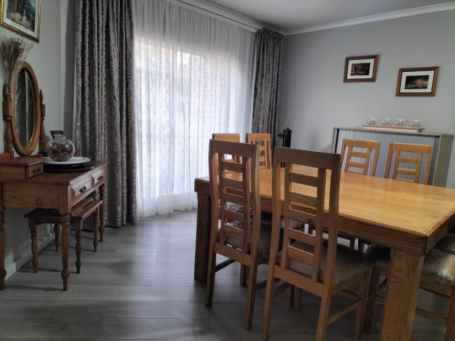 4 Bedroom Property for Sale in Secunda Mpumalanga